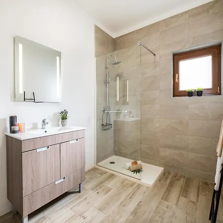 Modern 6 Bedroom * Portimao
